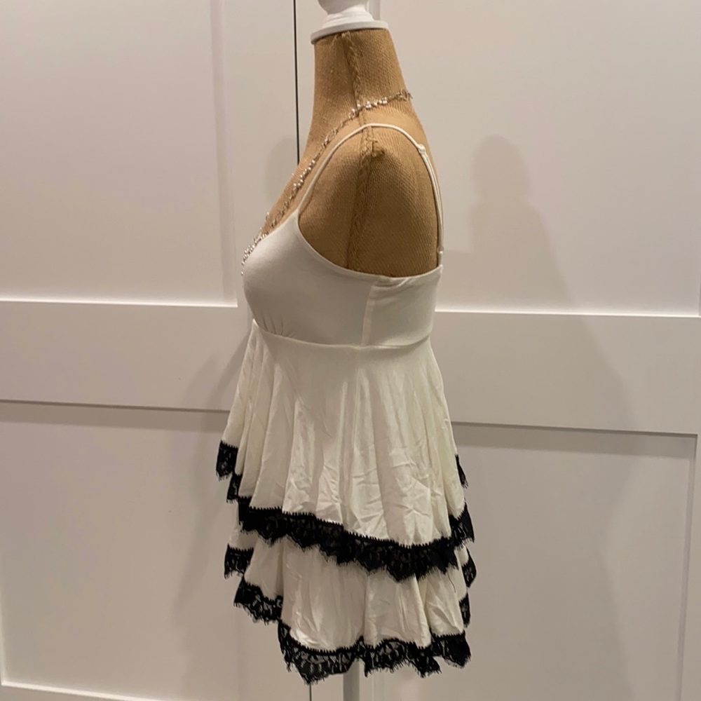 Forever 21 White Black Eyelash Lace Tank Top - Picture 4 of 10